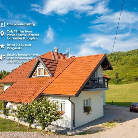Apartmani Leptir Раковица Екстериор снимка
